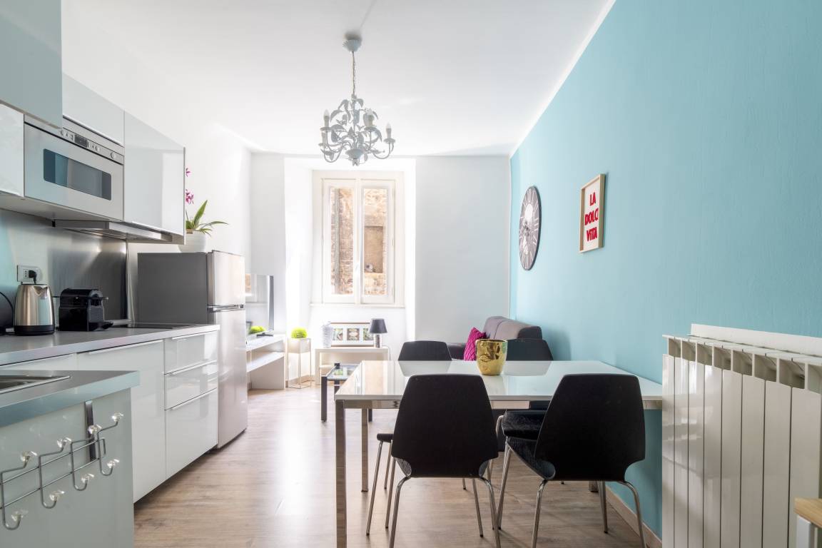 100 M² Apartamento ∙ 2 Habitaciones ∙ 6 Huéspedes - Como