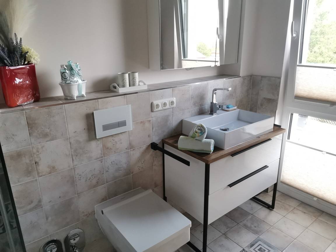 83 m² Ferienwohnung ∙ 1 Schlafzimmer ∙ 3 Gäste – Bild 15