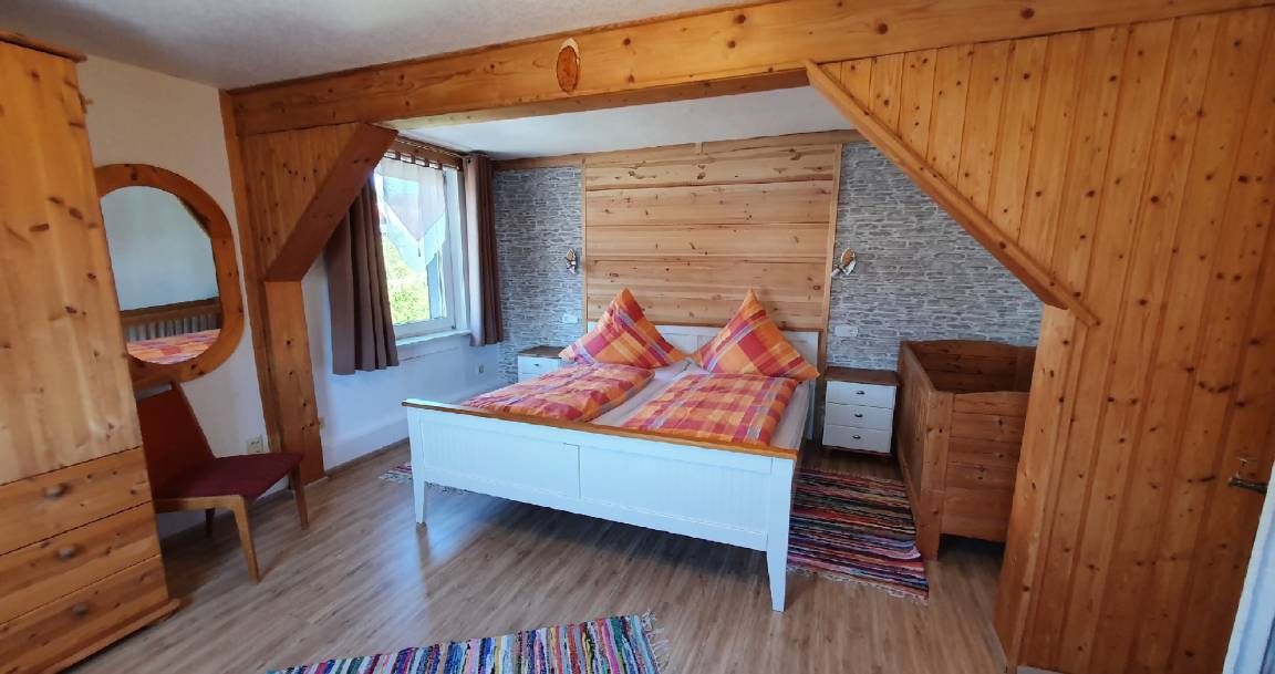 90 m² Ferienwohnung ∙ 3 Schlafzimmer ∙ 6 Gäste – Bild 7