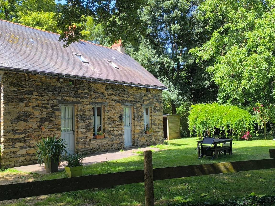 105 M² Cottage ∙ 3 Bedrooms ∙ 6 Guests - Loire