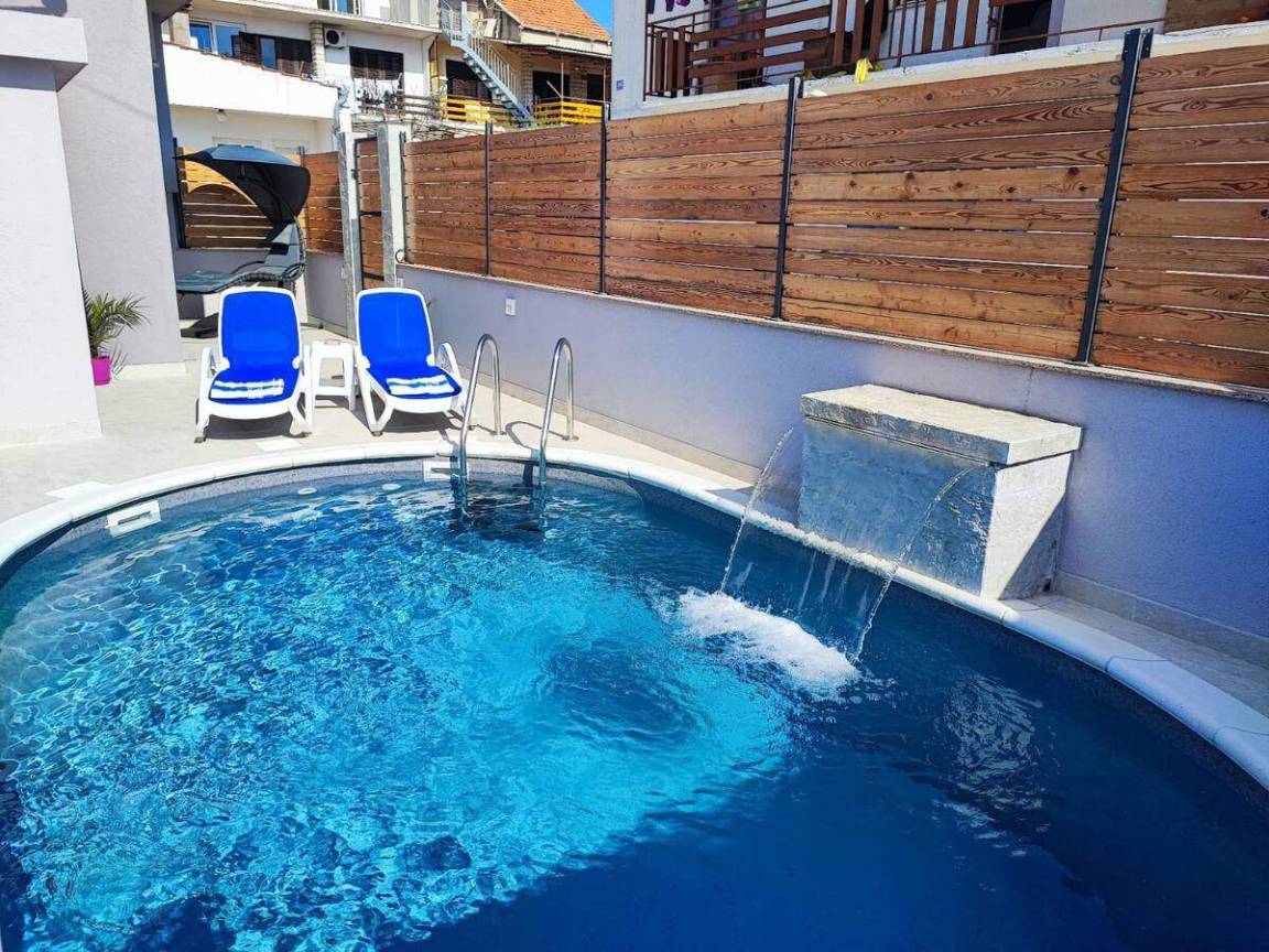 80 M² Villa ∙ 2 Schlafzimmer ∙ 5 Gäste - Zadar