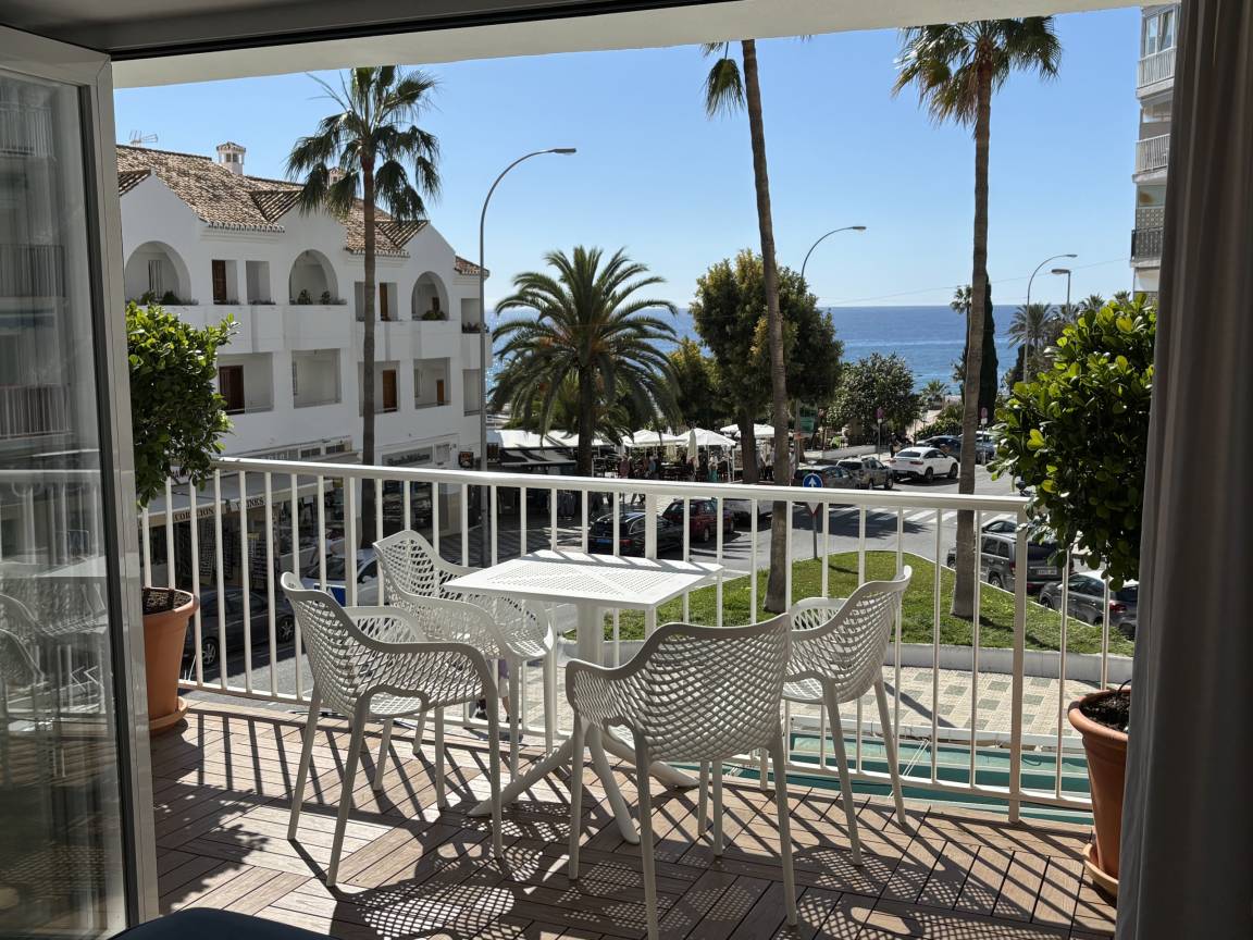 80 M² Apartment ∙ 2 Bedrooms ∙ 4 Guests - Nerja