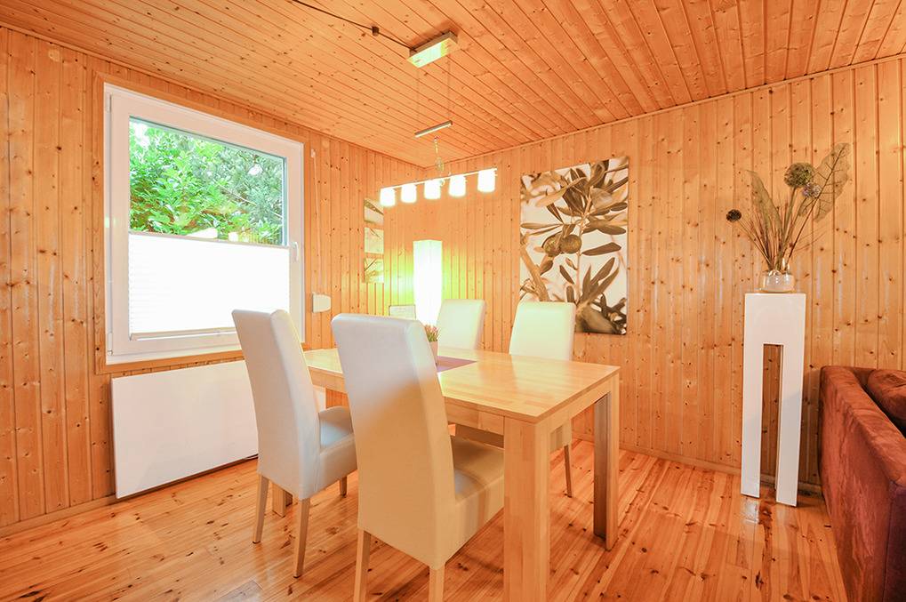 70 m² Ferienhaus ∙ 2 Schlafzimmer ∙ 5 Gäste – Bild 11