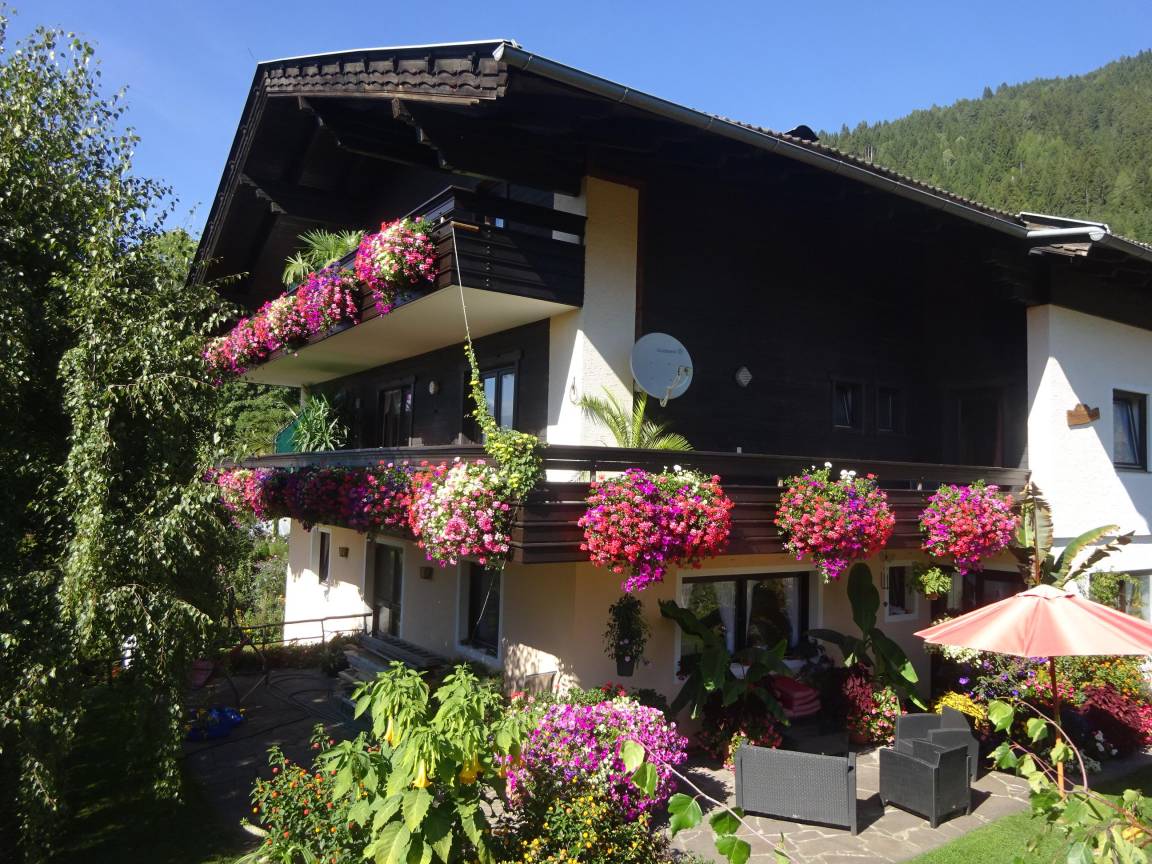 72 M² Appartement ∙ 2 Slaapkamers ∙ 6 Gasten - Millstatt