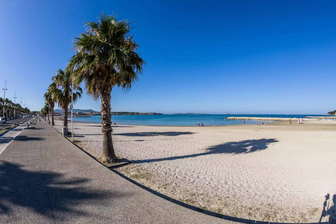 53 M² Ferienwohnung ∙ 2 Schlafzimmer ∙ 6 Gäste - Bandol