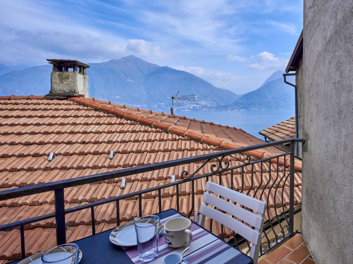 70 M² Apartament ∙ 2 Sypialnie ∙ 3 Gości - Varenna