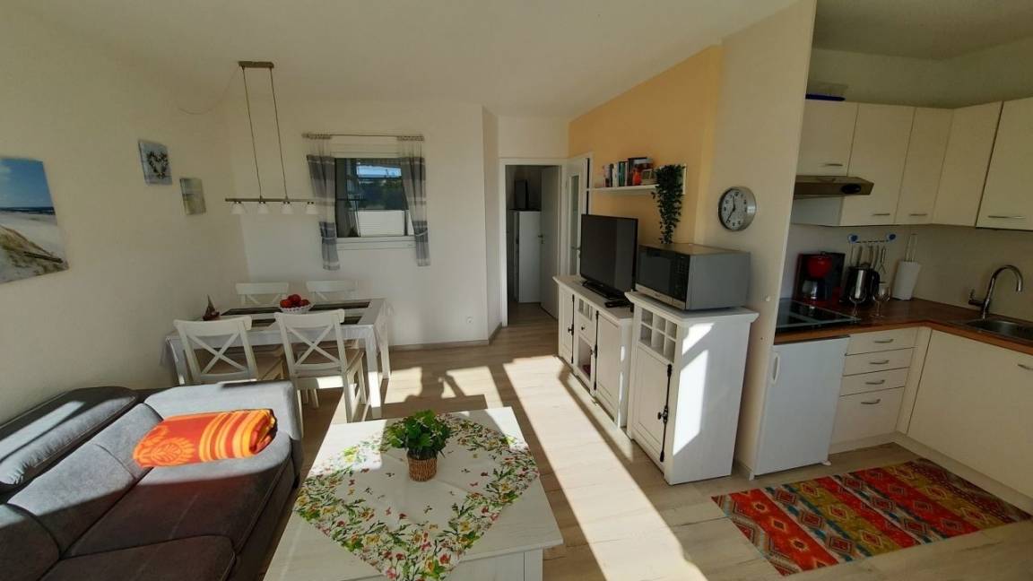 45 m² Ferienwohnung ∙ 2 Schlafzimmer ∙ 4 Gäste – Bild 2