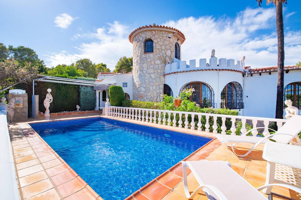 156 M² House ∙ 3 Bedrooms ∙ 6 Guests - Moraira