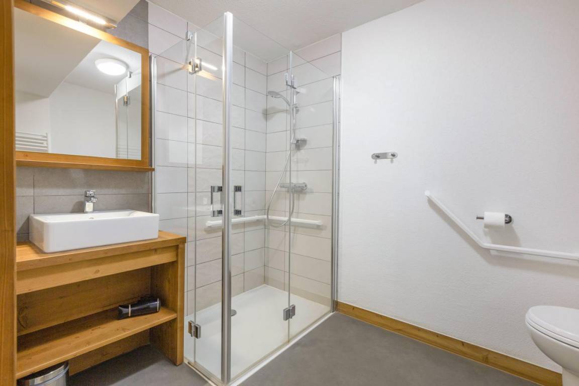 63 m² Ferienwohnung ∙ 3 Schlafzimmer ∙ 8 Gäste – Bild 15