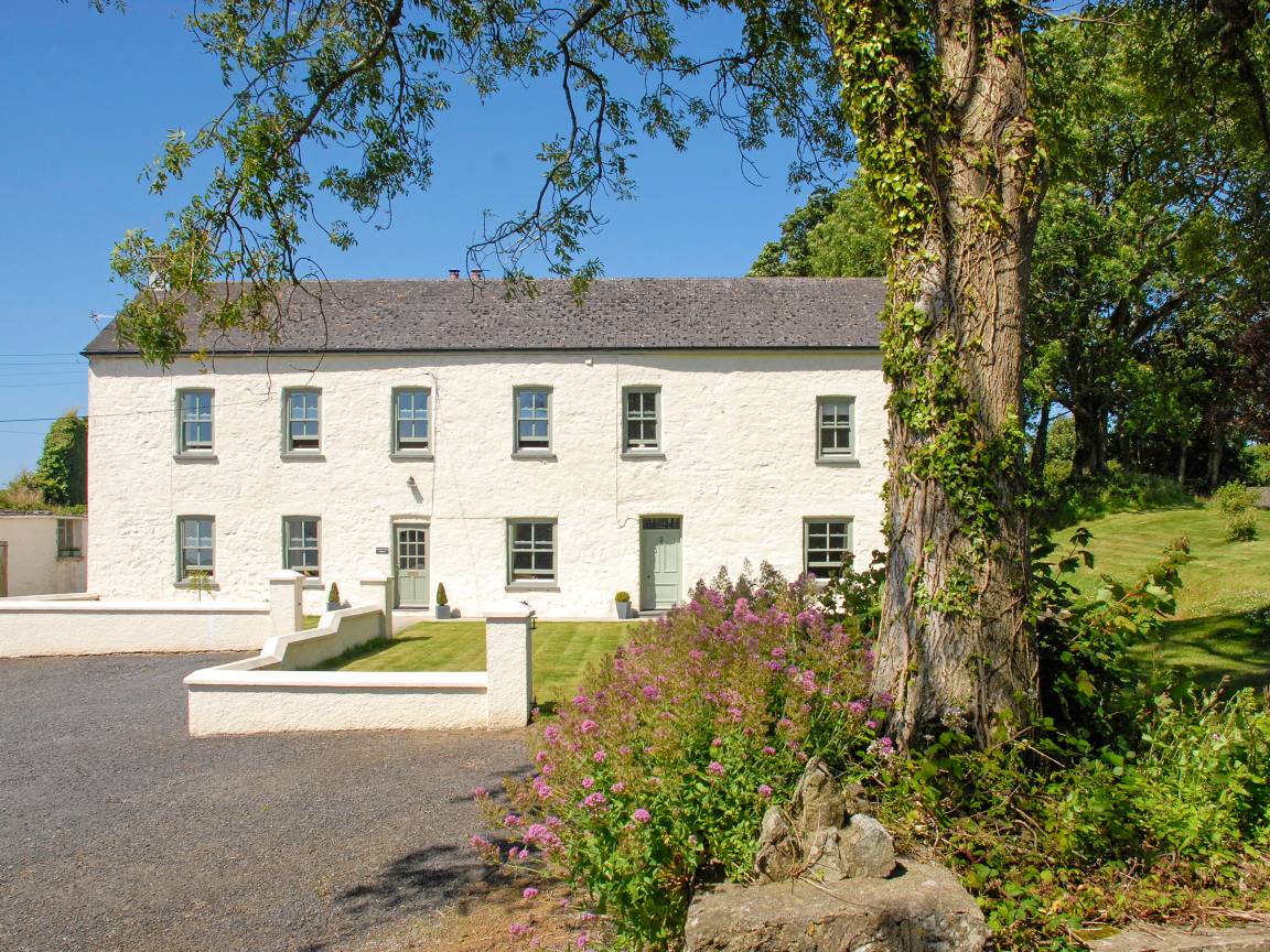 Cottage ∙ 5 Bedrooms ∙ 10 Guests - Haverfordwest