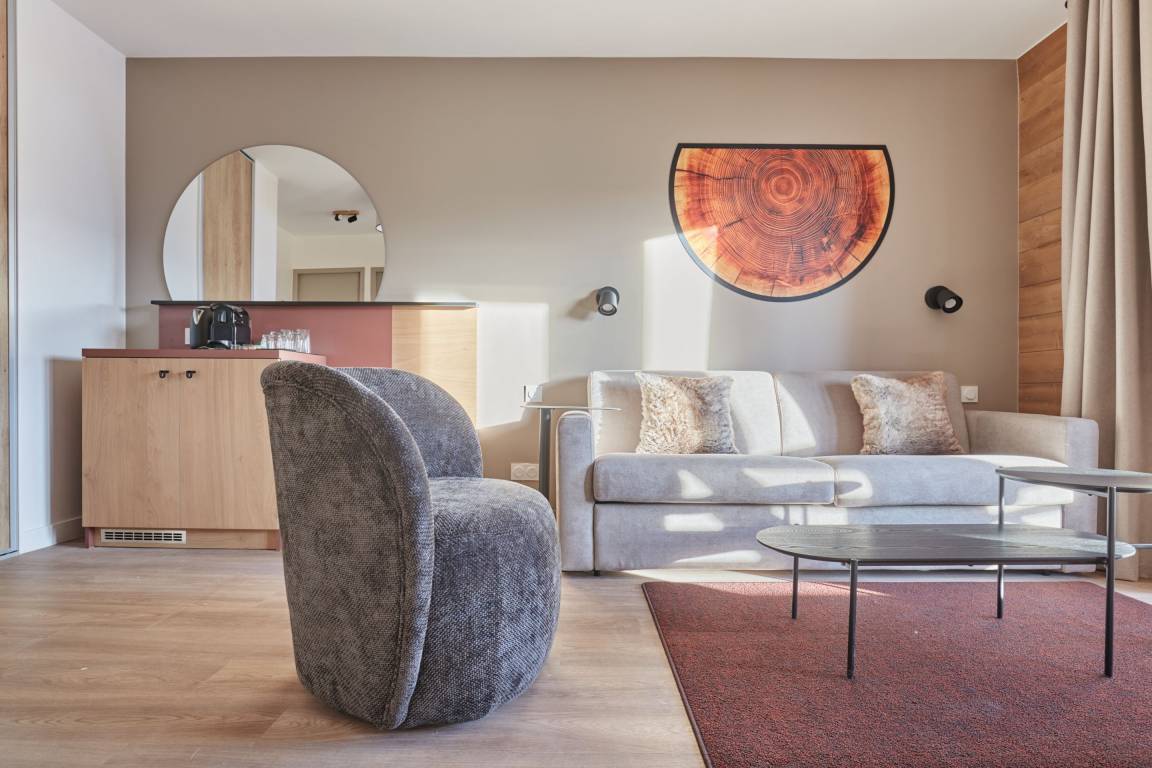 39 M² Hotel ∙ 1 Habitación ∙ 4 Huéspedes - Séez