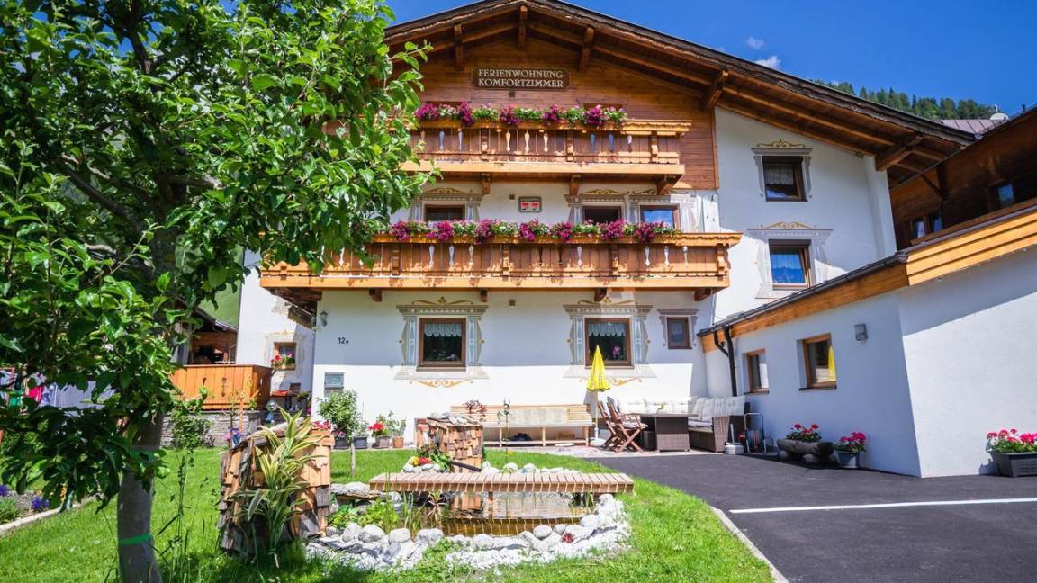 60 M² Ferienwohnung ∙ 1 Schlafzimmer ∙ 4 Gäste - Hintertuxer Gletscher