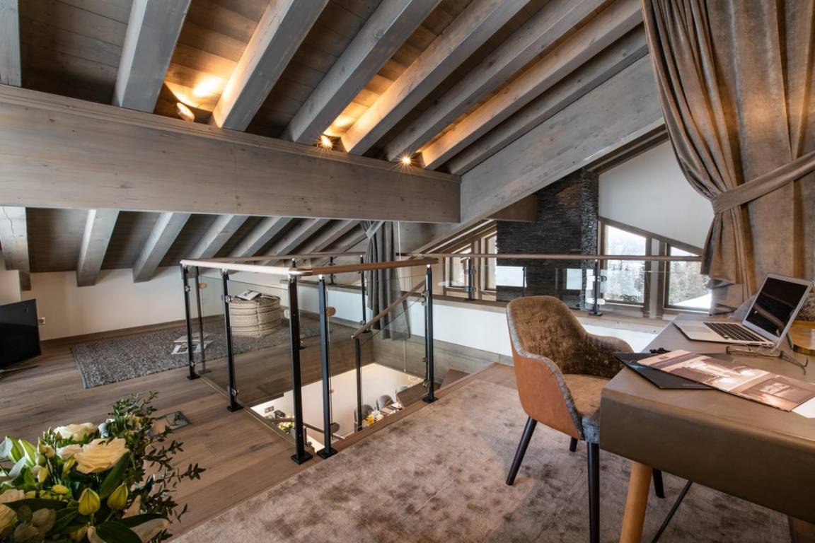 174 m² Chalet ∙ 4 Schlafzimmer ∙ 8 Gäste – Bild 4