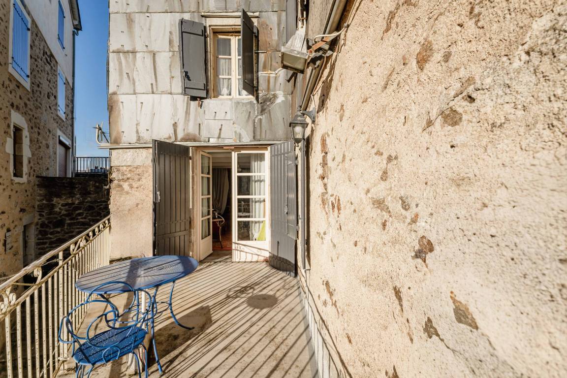 70 M² Appartement ∙ 2 Slaapkamers ∙ 5 Gasten - Lacaune