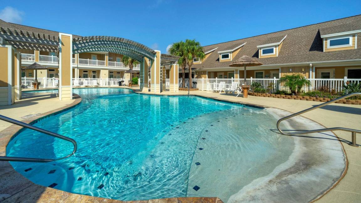 House ∙ 8 Bedrooms ∙ 32 Guests - Texas