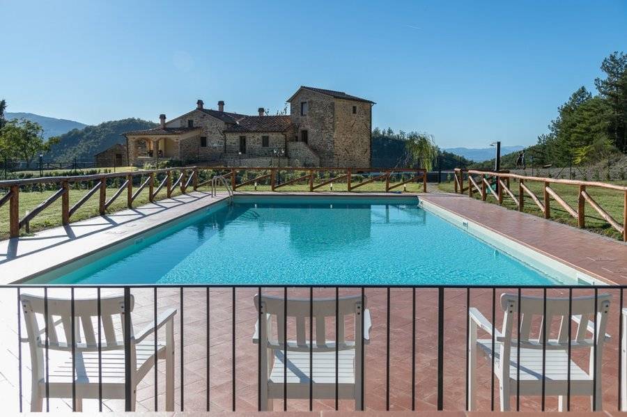 81 M² Farmhouse ∙ 2 Bedrooms ∙ 5 Guests - Tuscany