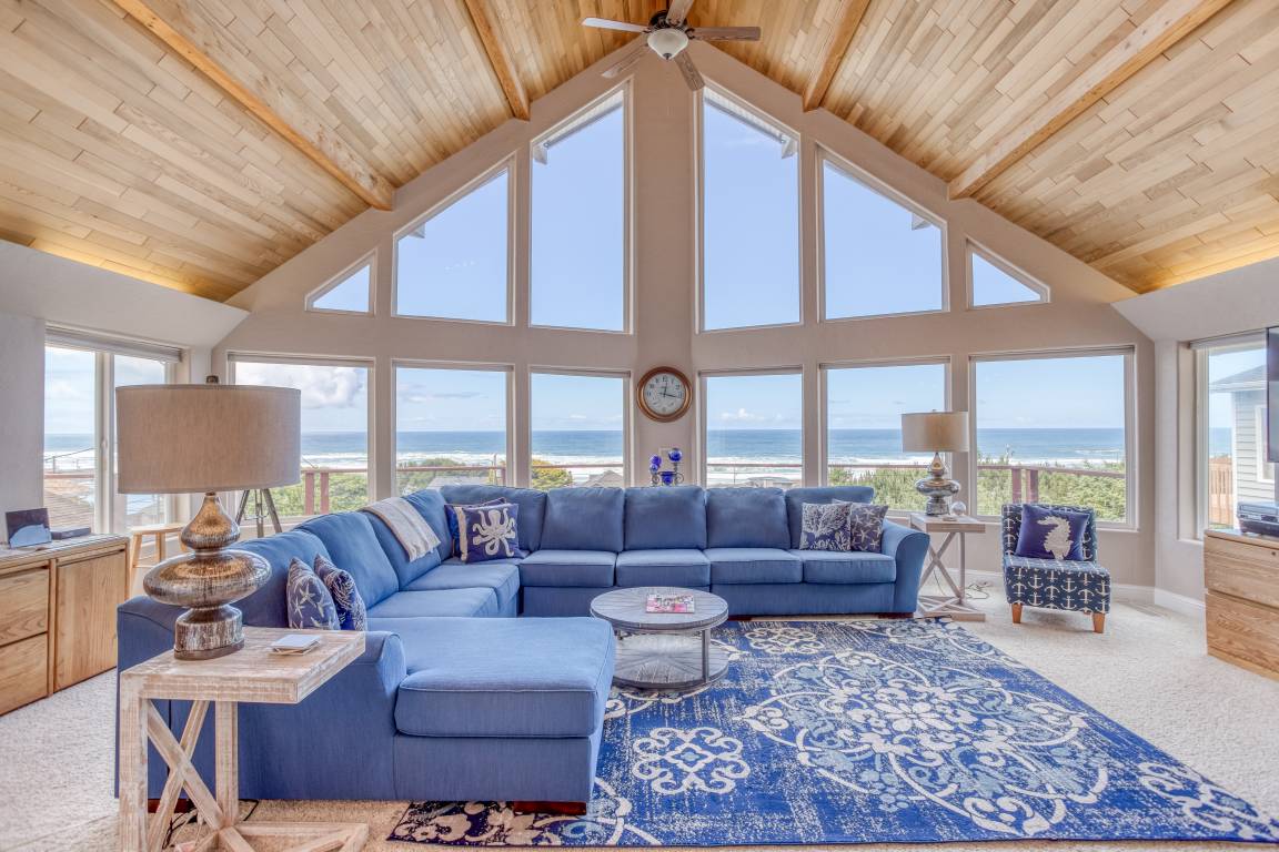 259 M² House ∙ 3 Bedrooms ∙ 8 Guests - Lincoln City, OR