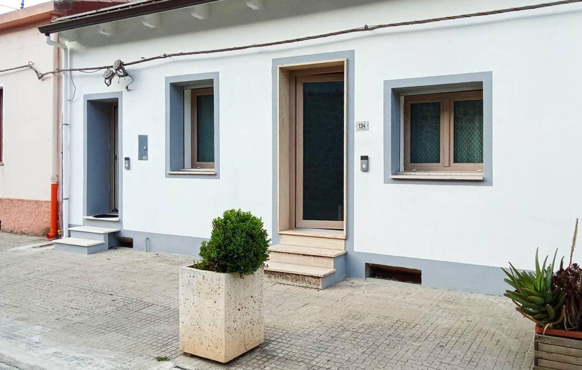 45 M² Huis ∙ 1 Slaapkamer ∙ 3 Gasten - Valledoria