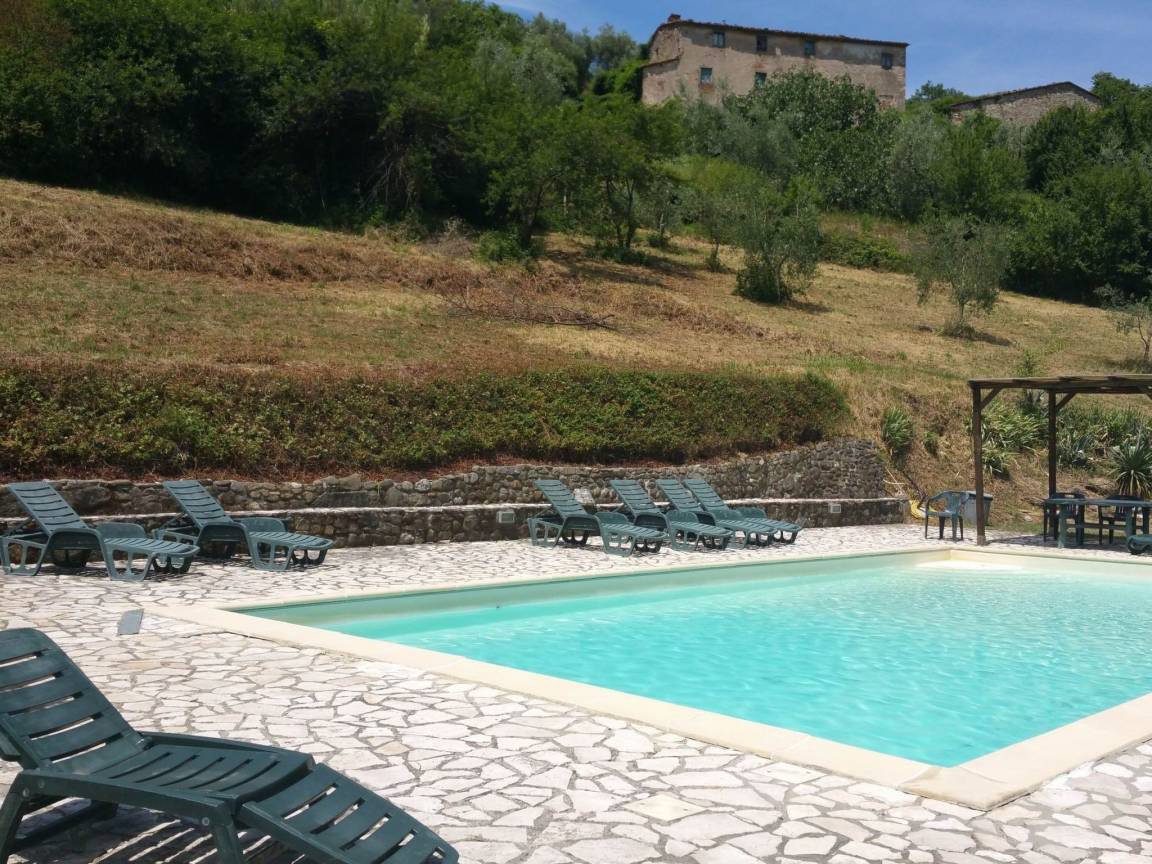 600 M² Casa Vacanza ∙ 7 Camere Da Letto ∙ 19 Ospiti - Pistoia