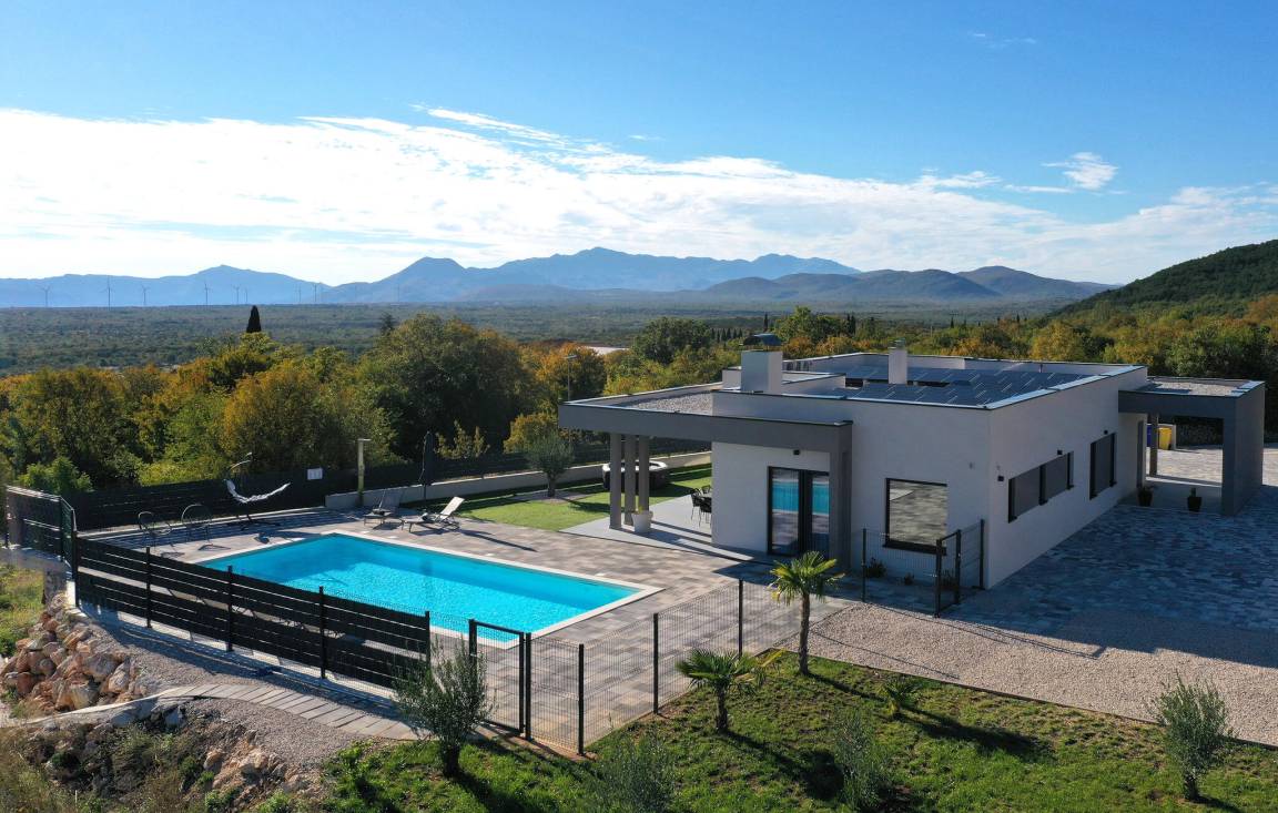 170 M² Casa ∙ 3 Habitaciones ∙ 8 Huéspedes - Brela