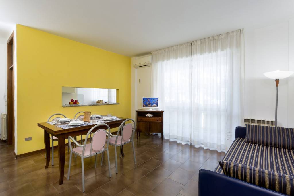 40 M² Ferienwohnung ∙ 1 Schlafzimmer ∙ 5 Gäste - Riccione