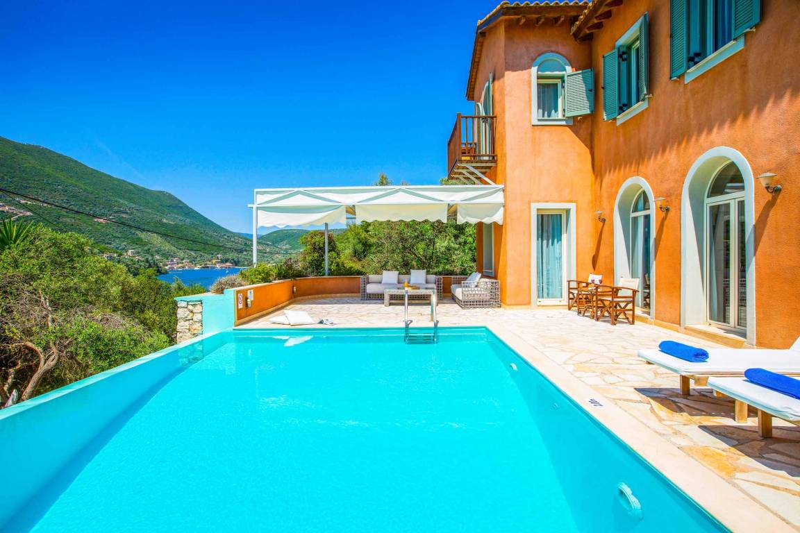160 M² Villa ∙ 4 Schlafzimmer ∙ 8 Gäste - Lefkada