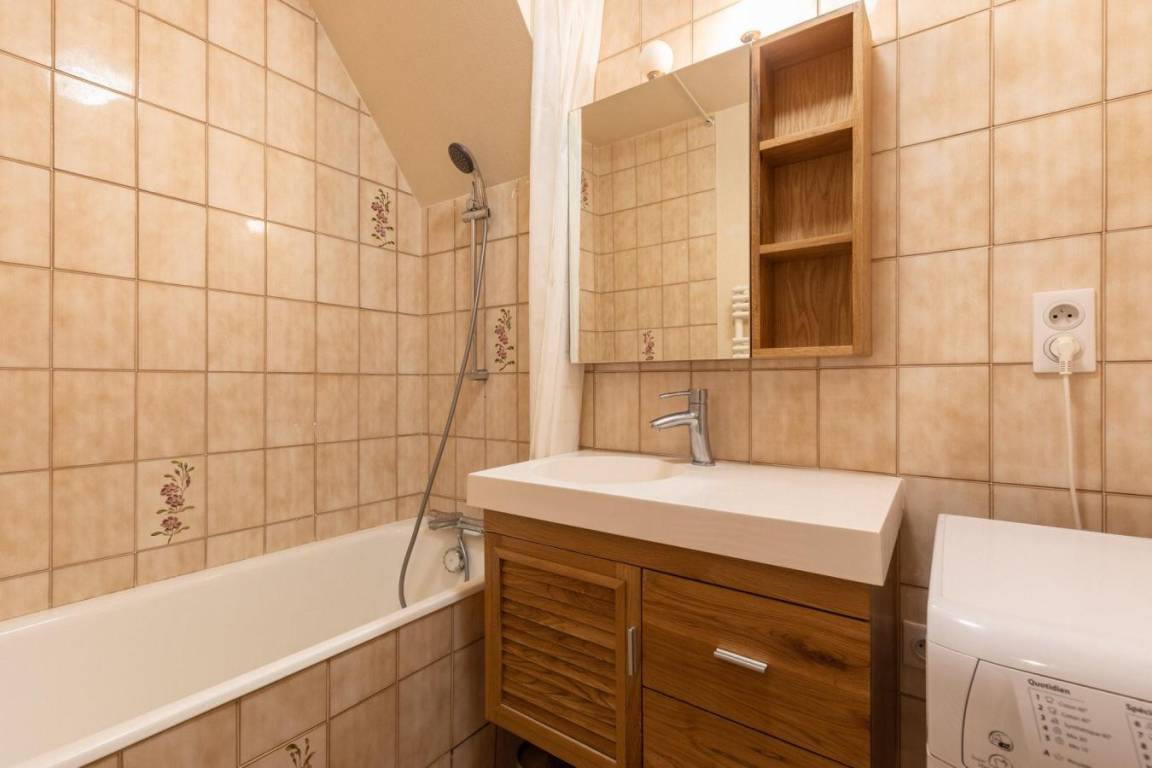 48 m² Ferienwohnung ∙ 1 Schlafzimmer ∙ 6 Gäste – Bild 10