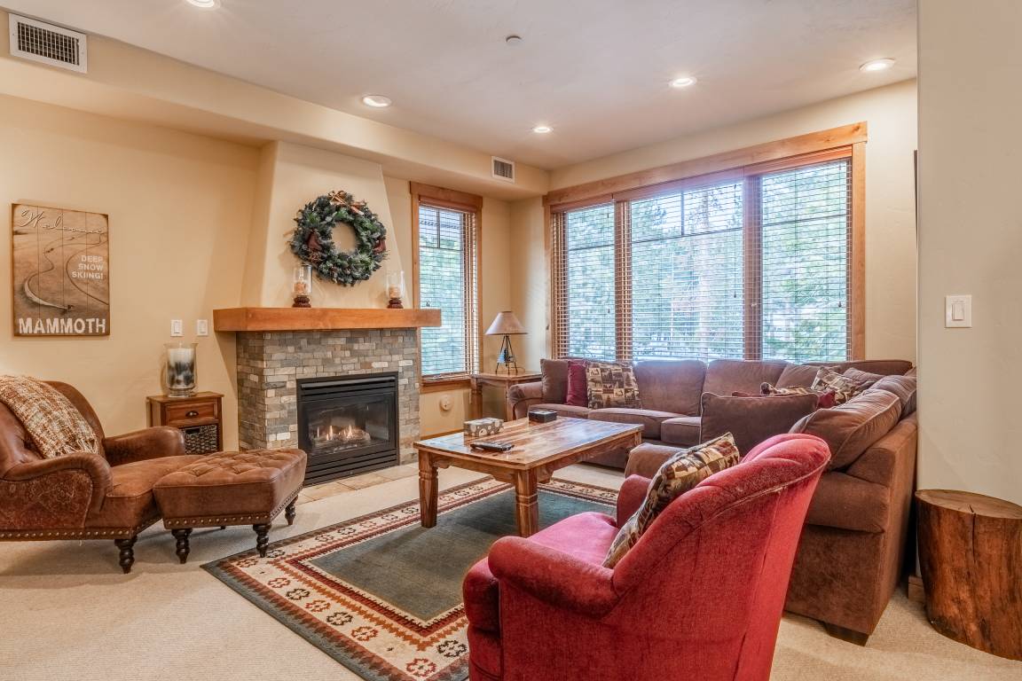 193 M² House ∙ 4 Bedrooms ∙ 10 Guests - Mammoth Mountain, CA