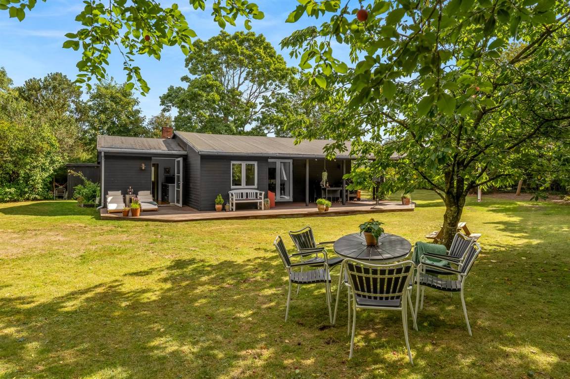 99 m&sup2; Ferienhaus 4 Schlafzimmer 8 G&auml;ste