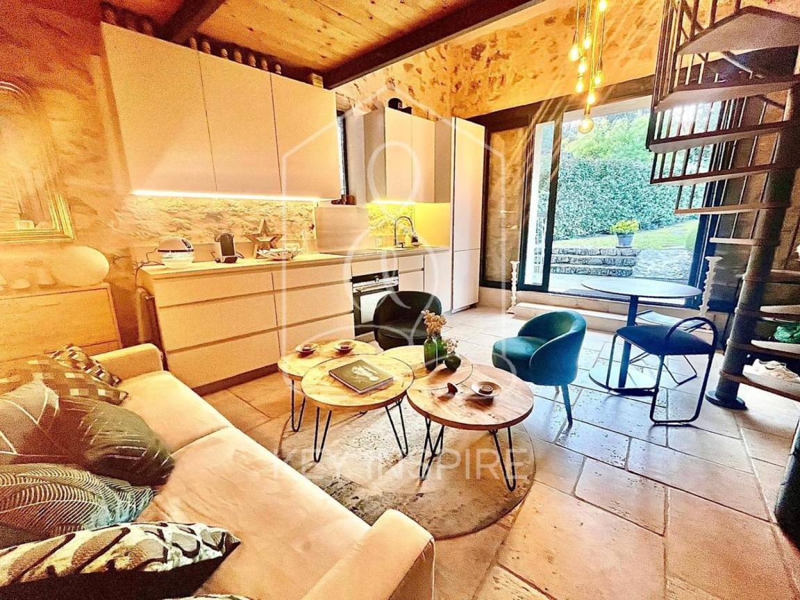 45 M² Huis ∙ 1 Slaapkamer ∙ 2 Gasten - Grasse