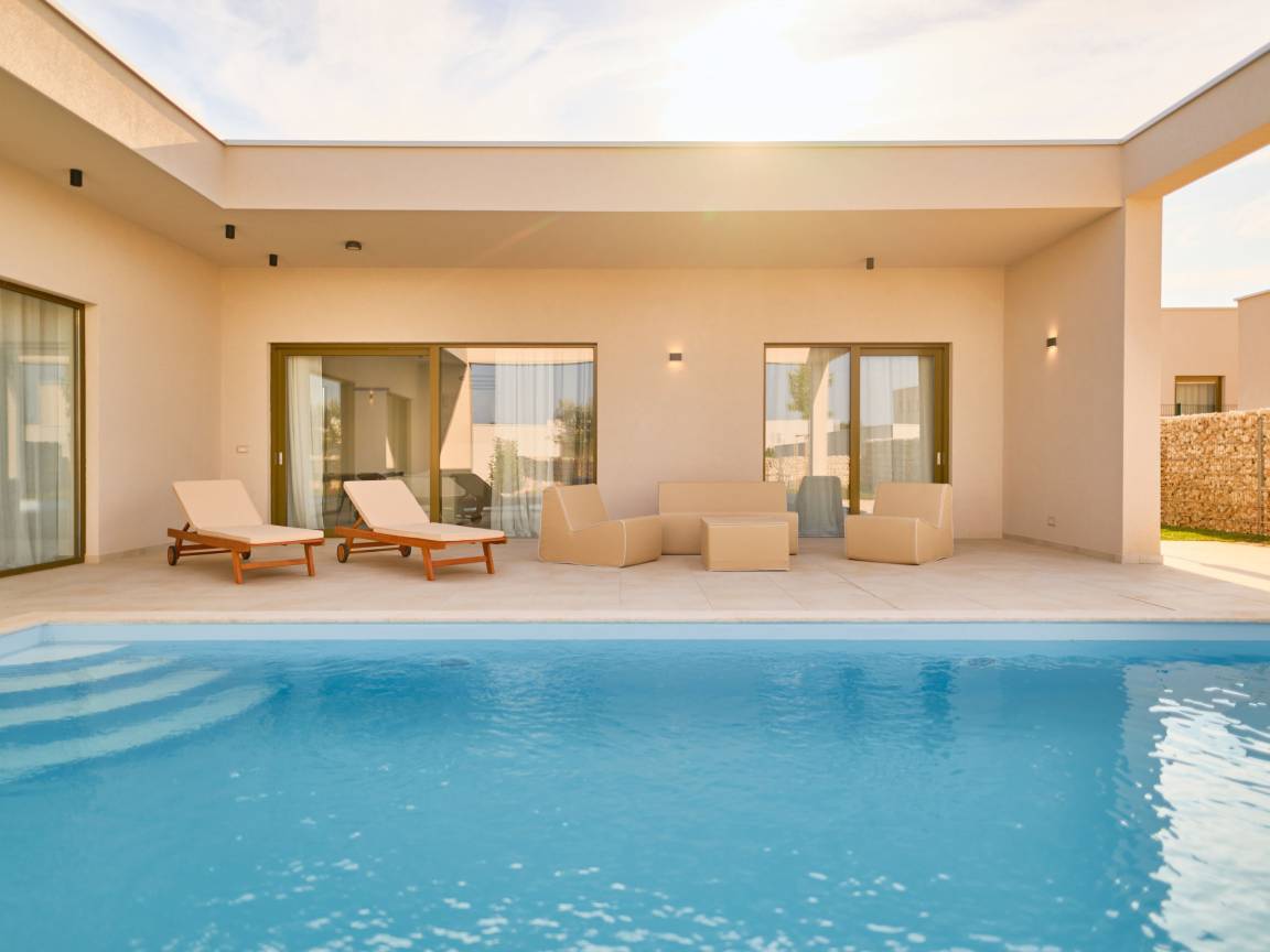 137 M² House ∙ 3 Bedrooms ∙ 6 Guests - Novigrad