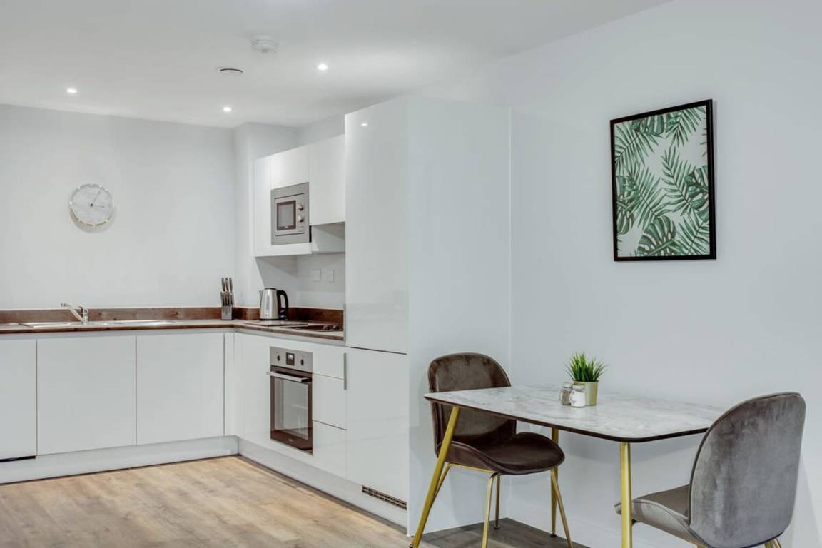 Apartment ∙ 1 Bedroom ∙ 4 Guests - Selly Oak - Birmingham 