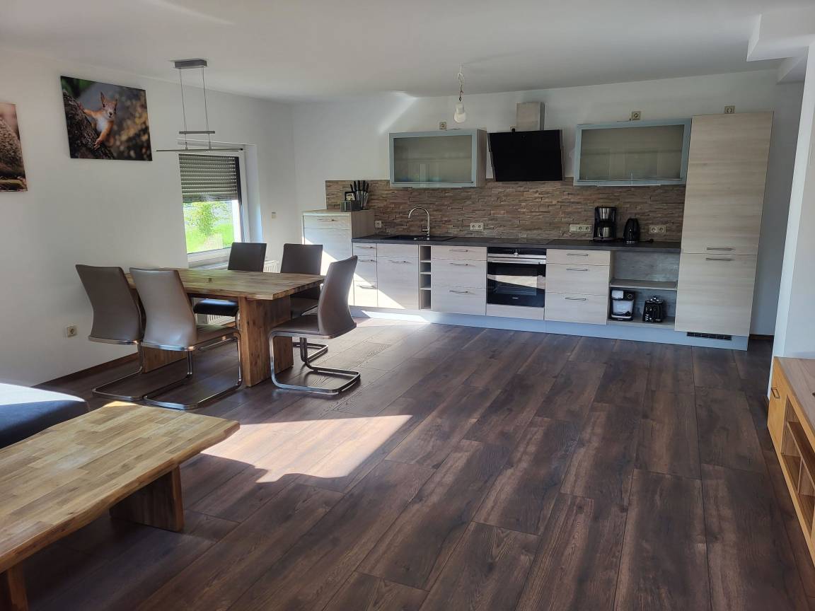 120 m² Ferienwohnung ∙ 2 Schlafzimmer ∙ 5 Gäste – Bild 2