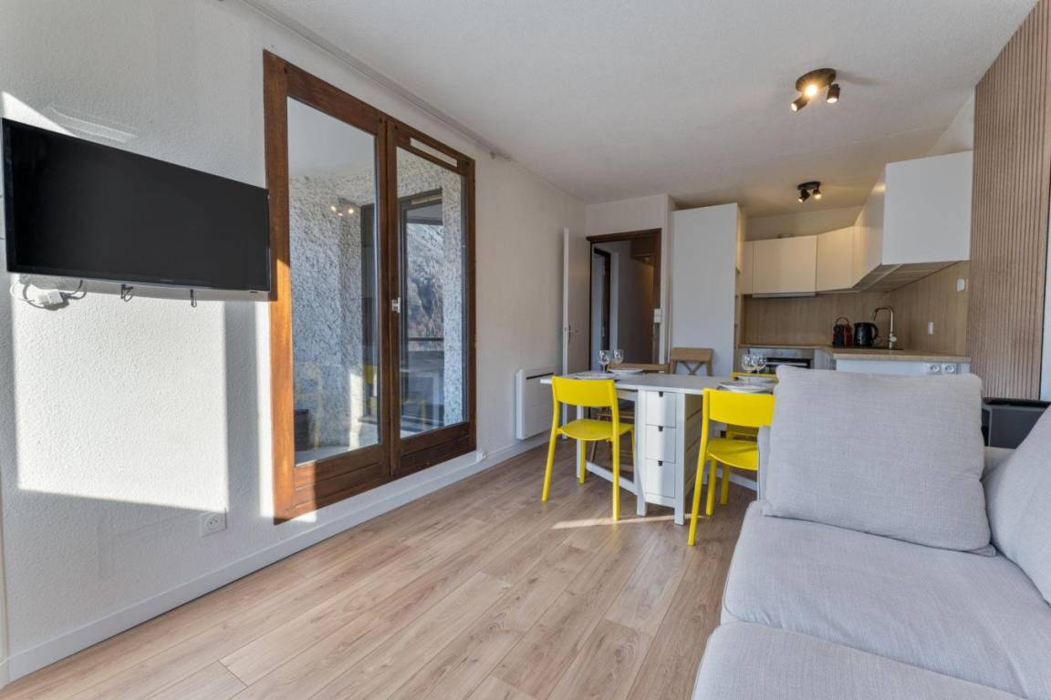 38 m² Ferienwohnung ∙ 1 Schlafzimmer ∙ 6 Gäste – Bild 3