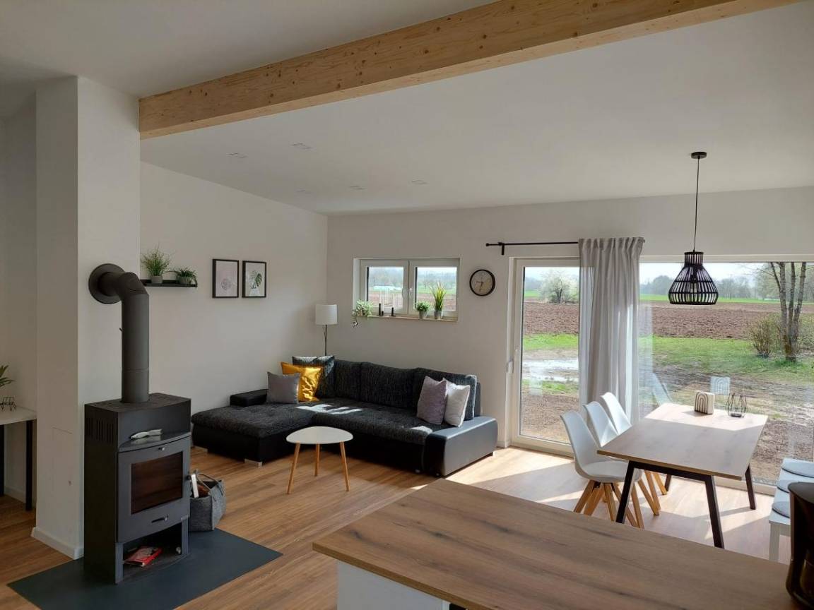 Ferienhaus ∙ 2 Schlafzimmer ∙ 6 Gäste - Kronach