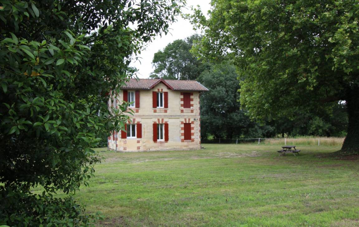 70 m&sup2; G&icirc;te 2 Schlafzimmer 4 G&auml;ste