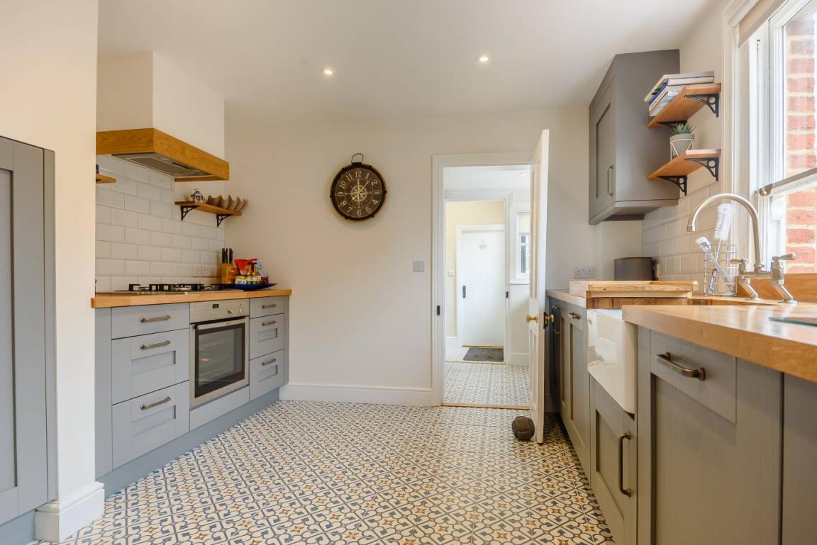 Cottage ∙ 4 Bedrooms ∙ 8 Guests - Southwold