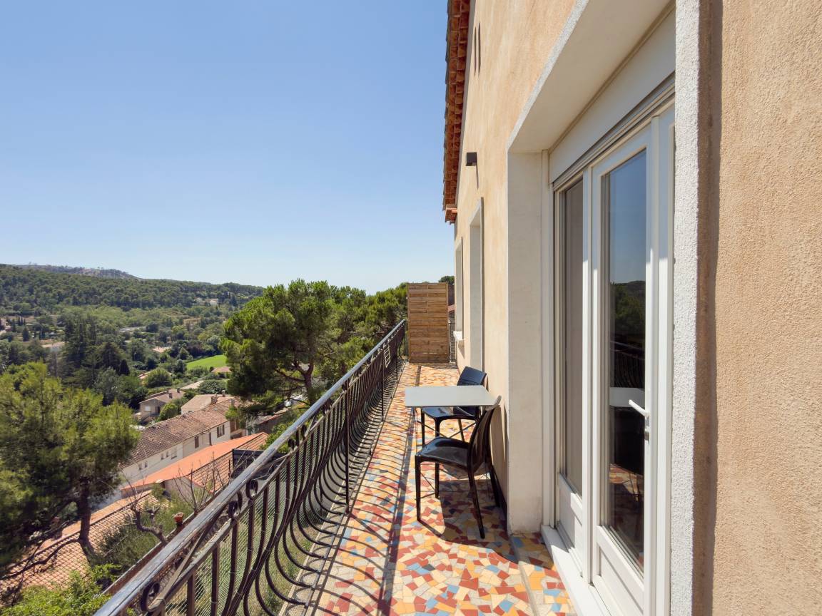 85 M² Appartement ∙ 3 Chambres ∙ 8 Personnes - Vitrolles