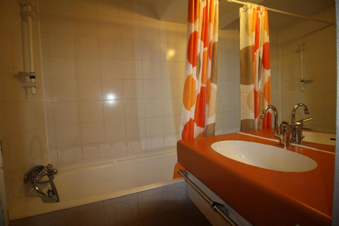 28 m² Studio ∙ 1 Schlafzimmer ∙ 4 Gäste – Bild 9