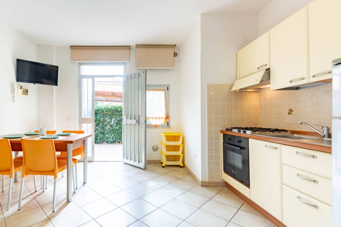 Apartment ∙ 1 Bedroom ∙ 4 Guests - Alba Adriatica