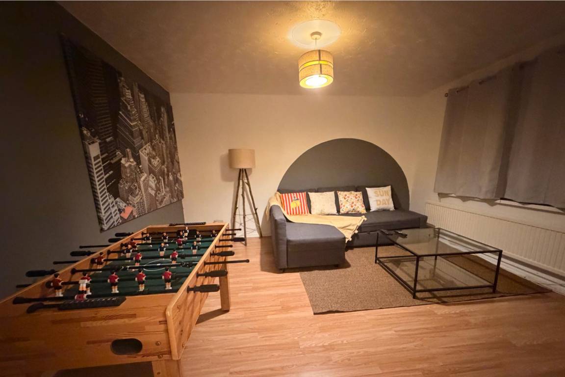 40 M² House ∙ 3 Bedrooms ∙ 5 Guests - Leeds