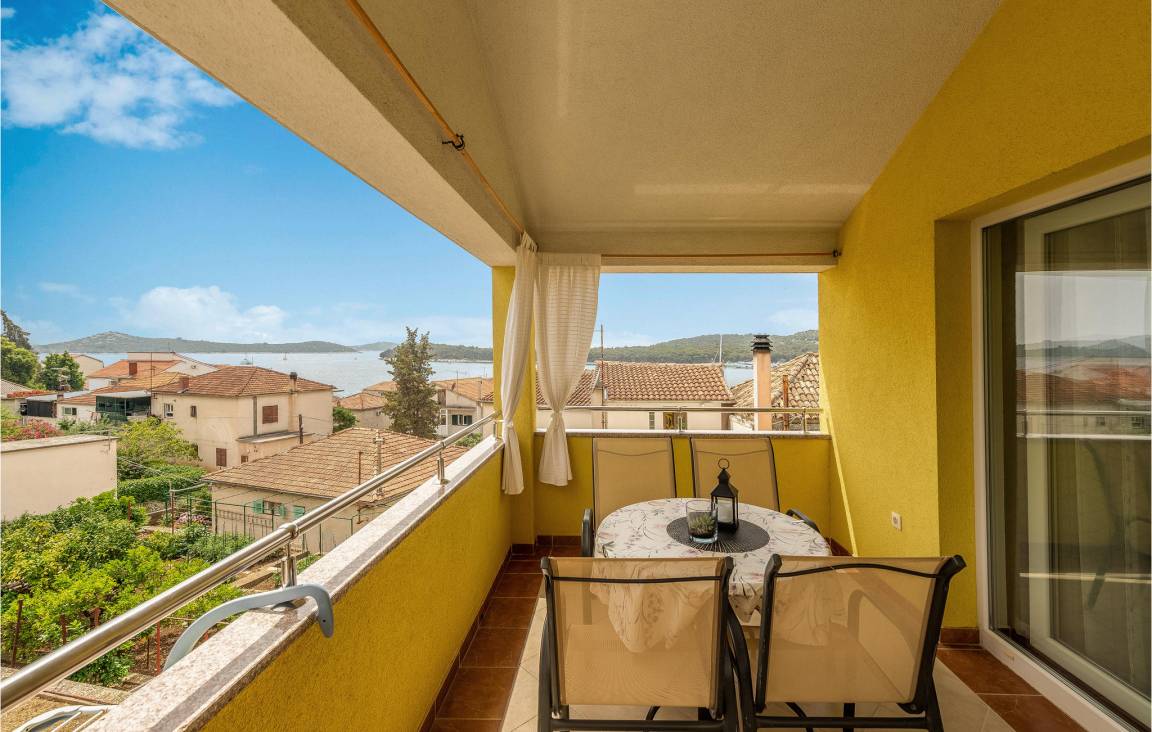 62 M² Ferienwohnung ∙ 2 Schlafzimmer ∙ 4 Gäste - Rogoznica