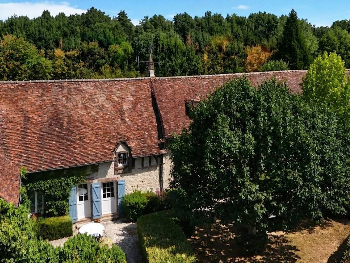 200 M² Cottage ∙ 5 Chambres ∙ 14 Personnes - Orne