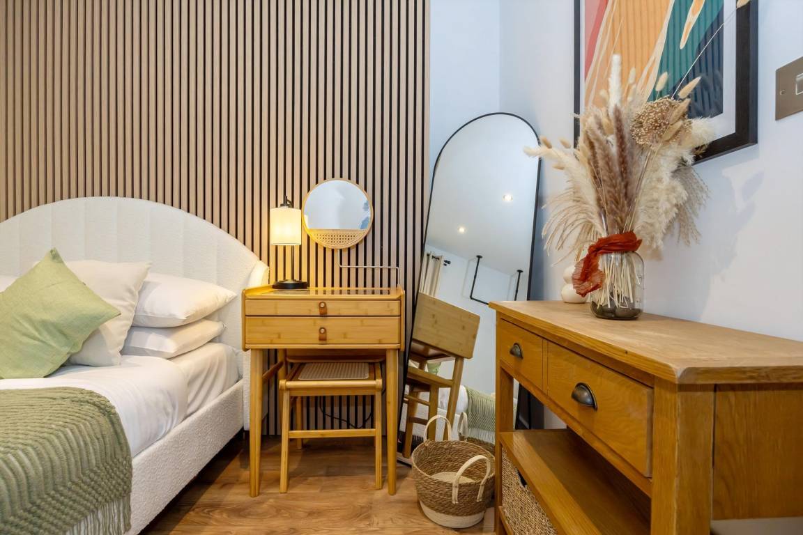 85 M² Ferienhaus ∙ 2 Schlafzimmer ∙ 6 Gäste - Liverpool