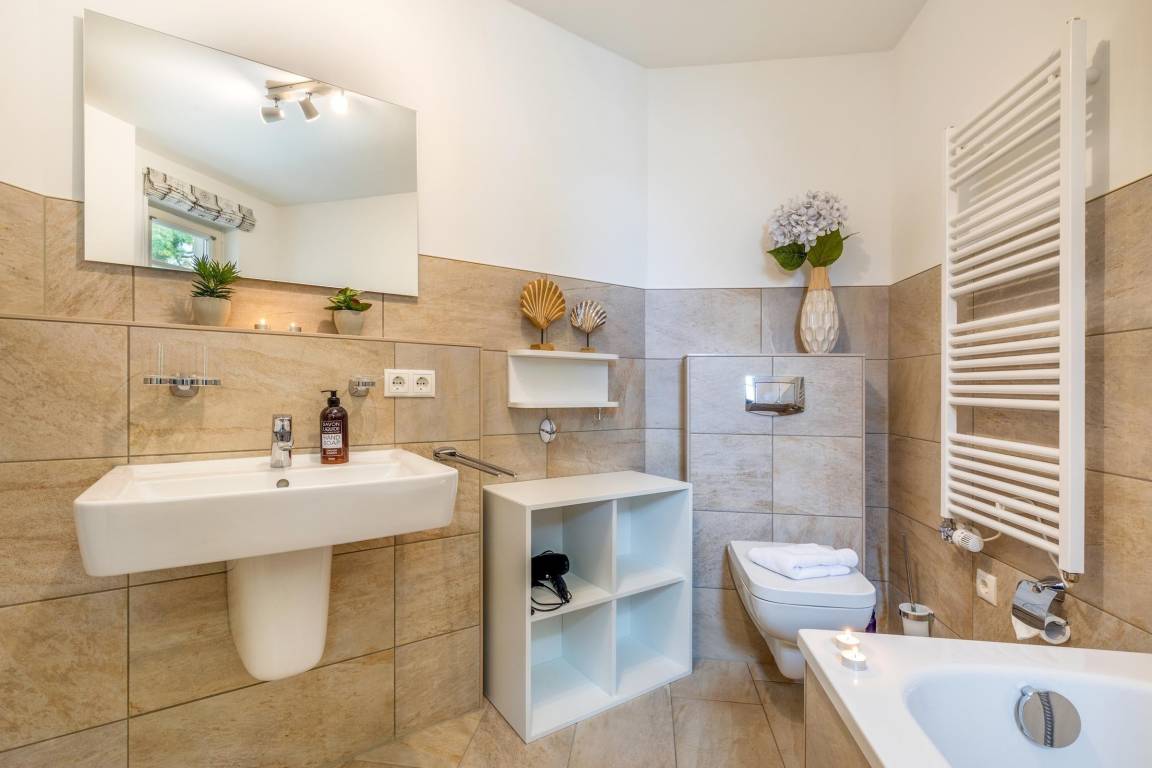 106 m² Ferienwohnung ∙ 2 Schlafzimmer ∙ 4 Gäste – Bild 8