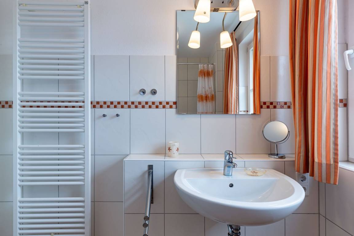 107 m² Ferienwohnung ∙ 3 Schlafzimmer ∙ 6 Gäste – Bild 16