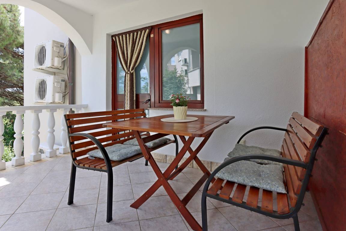 37 M² Apartment ∙ 2 Bedrooms ∙ 5 Guests - Vrbnik