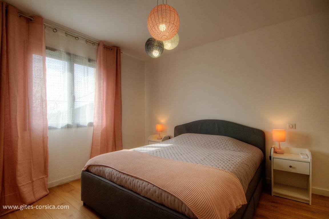 130 m² Gîte ∙ 3 Schlafzimmer ∙ 6 Gäste – Bild 15