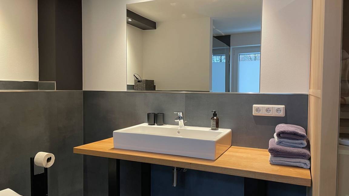 90 m² Ferienwohnung ∙ 2 Schlafzimmer ∙ 4 Gäste – Bild 14