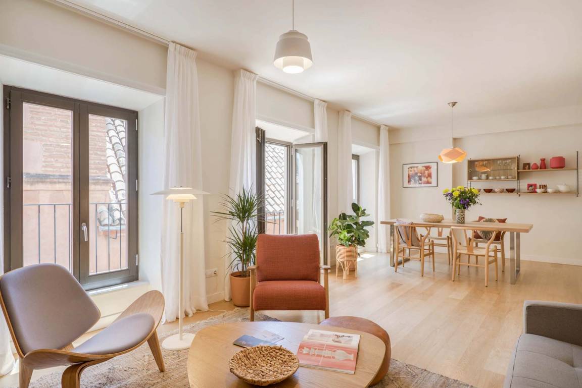 75 M² Apartment ∙ 1 Bedroom ∙ 4 Guests - Málaga